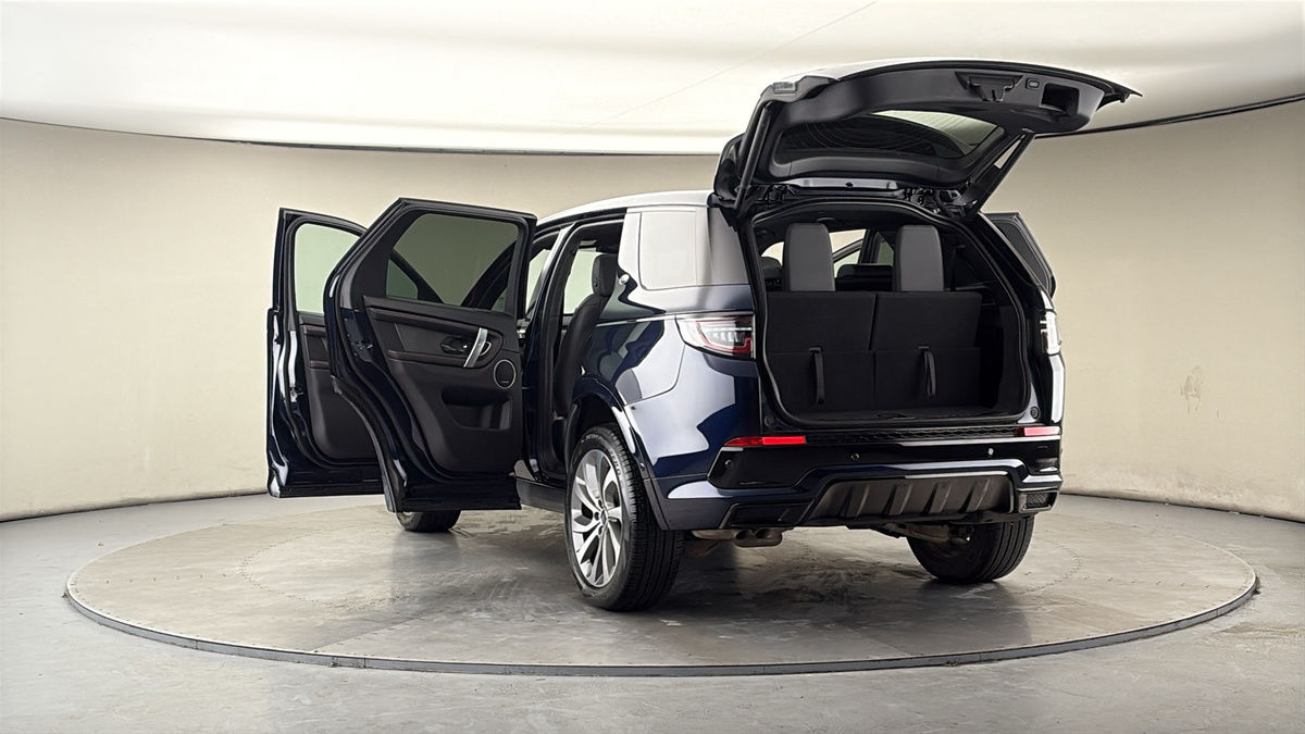 More views of Land Rover Discovery Sport