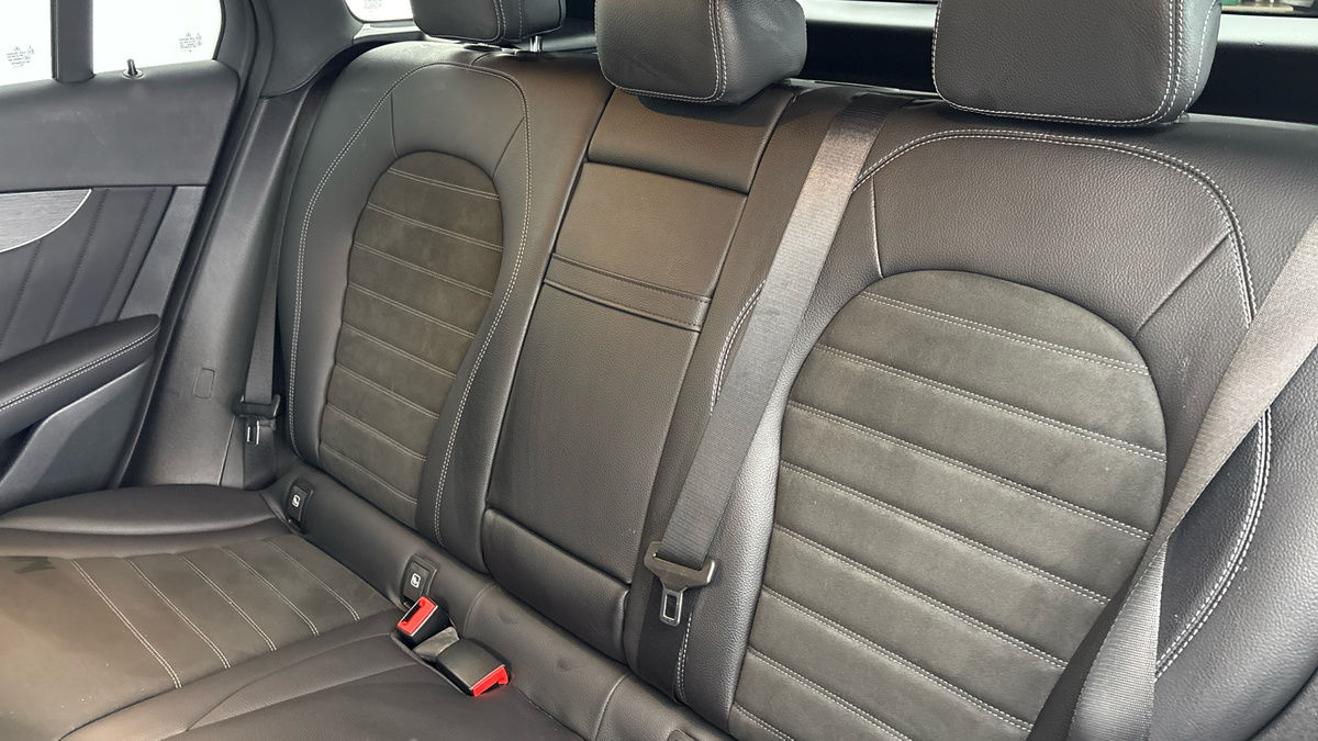 Mercedes-Benz GLC Image 8