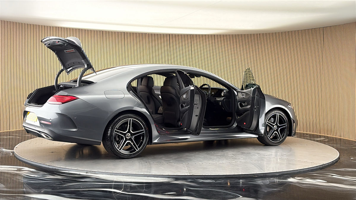 More views of Mercedes-Benz CLS