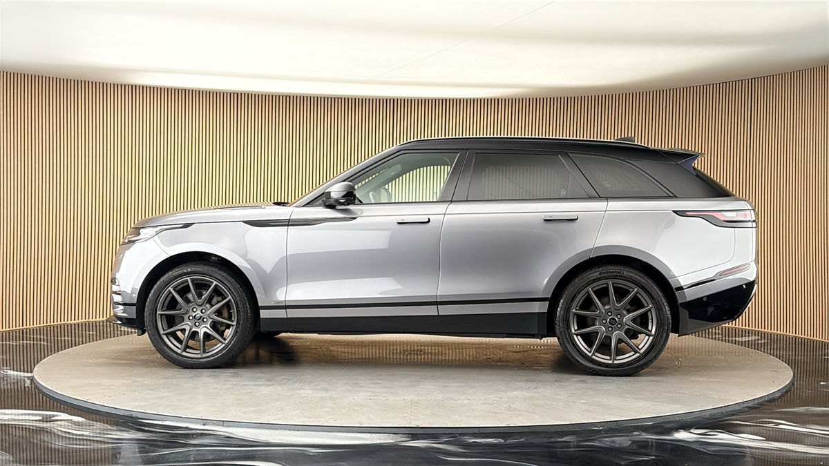 More views of Land Rover Range Rover Velar