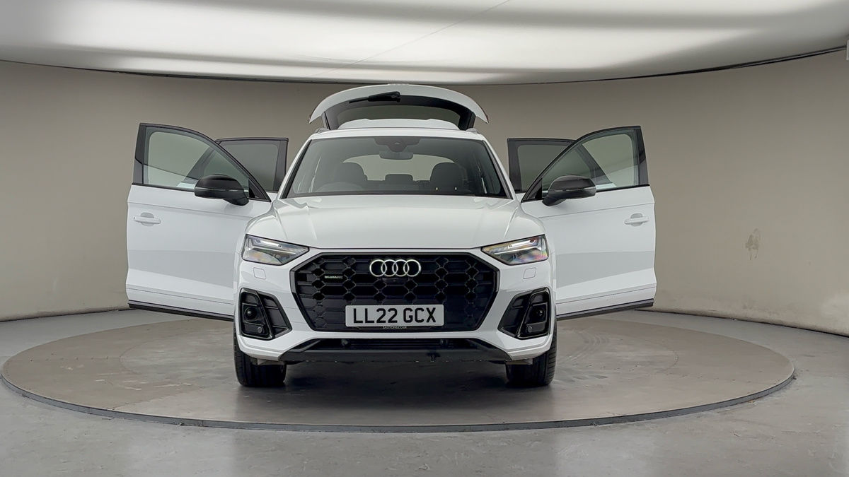 More views of Audi Q5