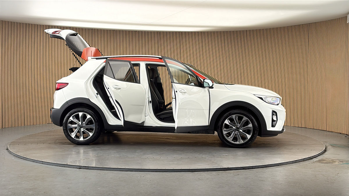 More views of Kia Stonic