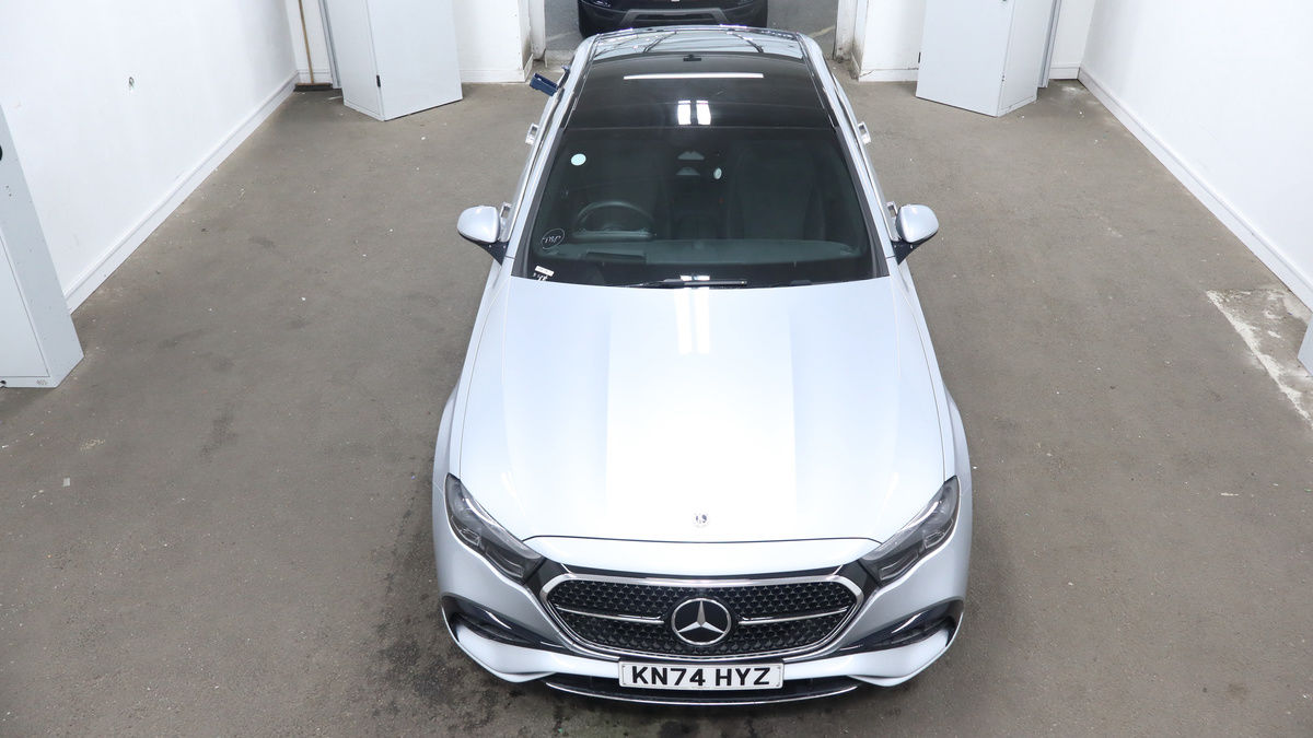 Mercedes-Benz E Class Image 7