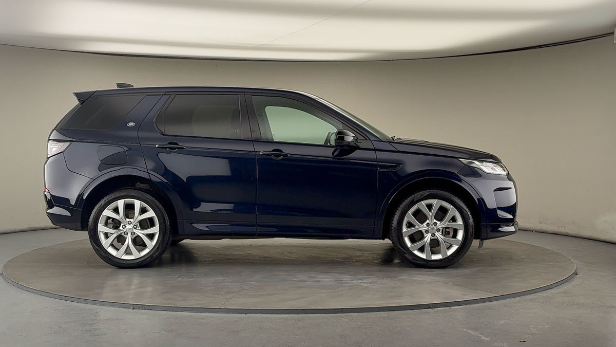 Land Rover Discovery Sport Image 16