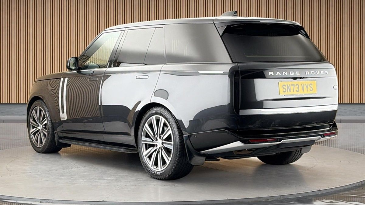 Land Rover Range Rover Image 2