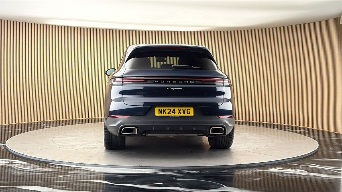 More views of Porsche Cayenne