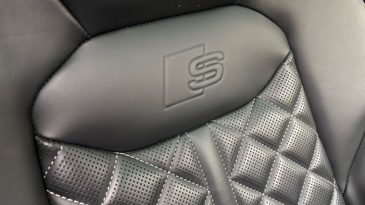 Audi Q7 Image 33