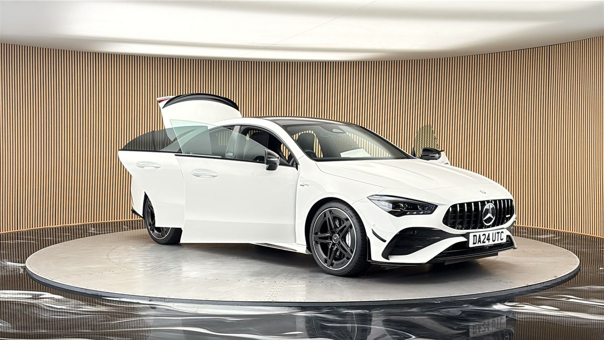 More views of Mercedes-Benz CLA