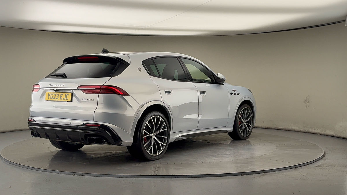 More views of Maserati Grecale