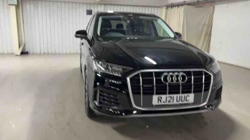 More views of Audi Q7