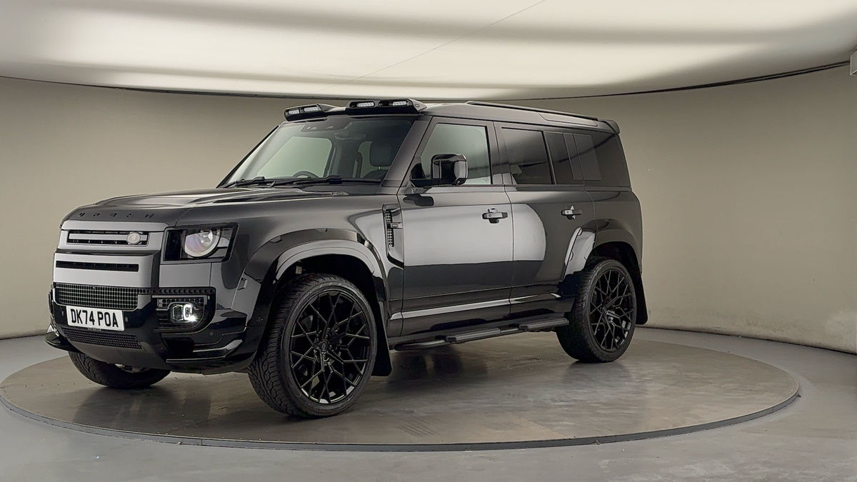 Land Rover Defender 110 Urban Image 20