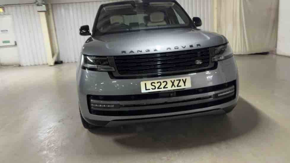 More views of Land Rover Range Rover