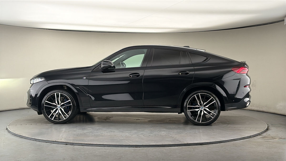 More views of BMW X6