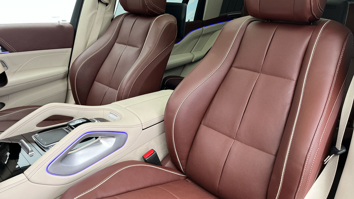 Mercedes-Benz Maybach GLS Image 7