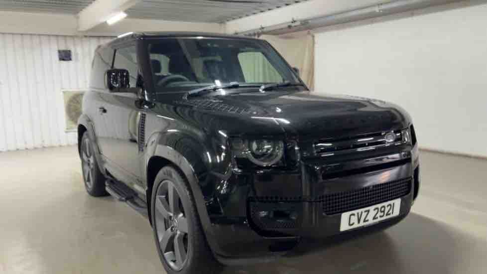 More views of Land Rover Defender 90