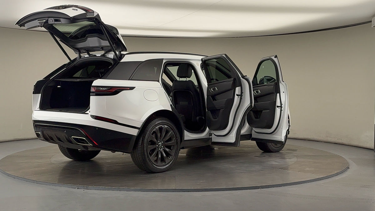 More views of Land Rover Range Rover Velar