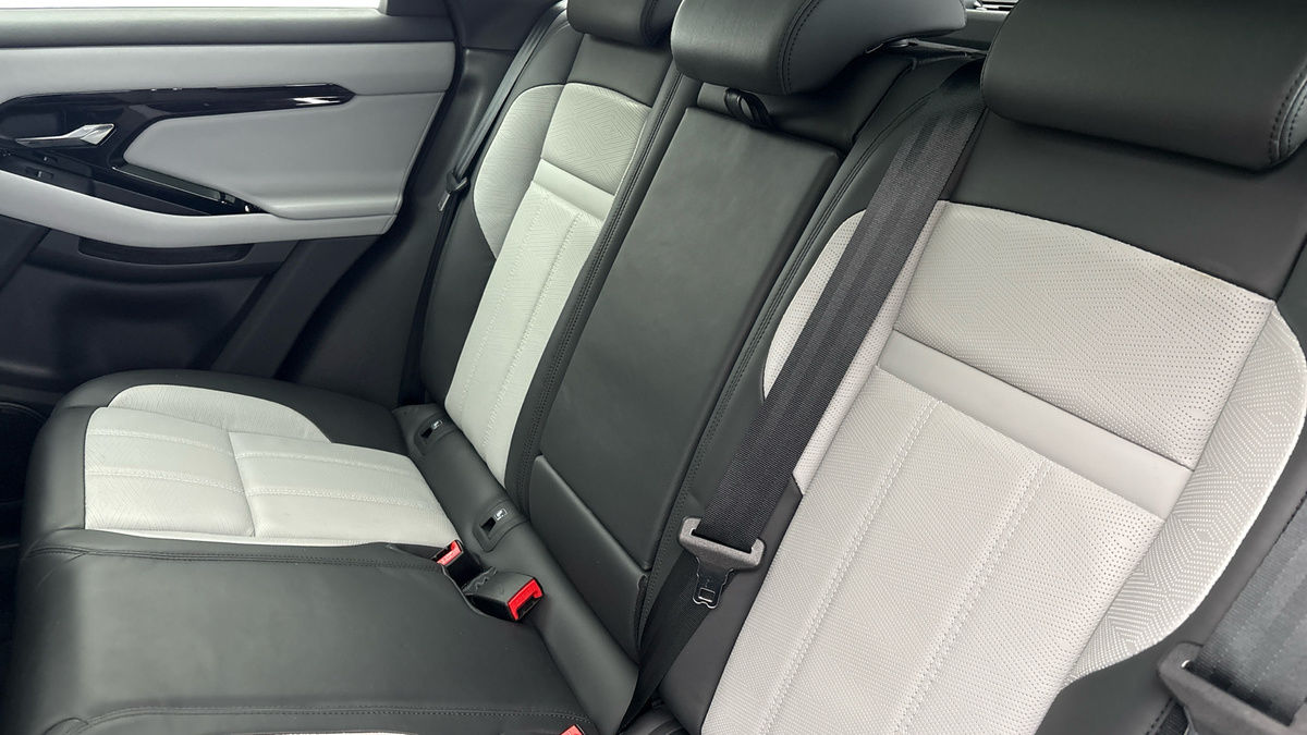 Land Rover Range Rover Evoque Image 8
