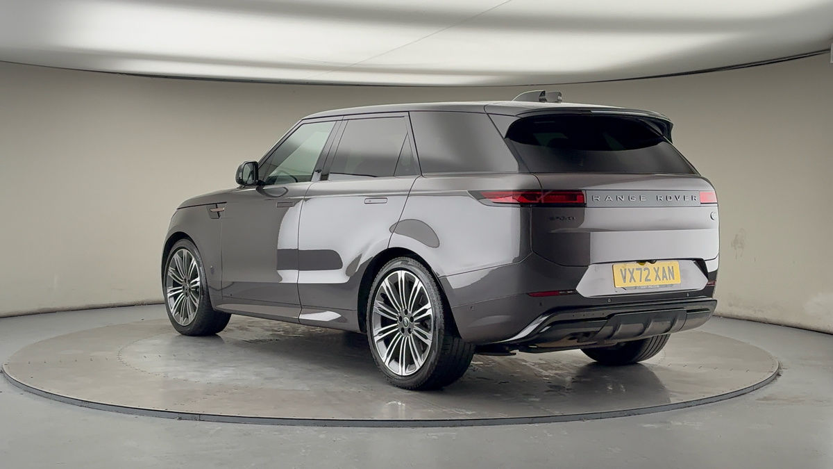 Land Rover Range Rover Sport Image 2