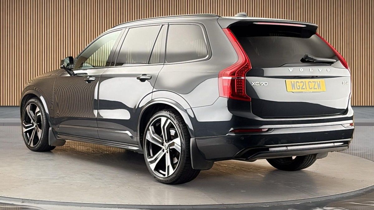 Volvo XC90 Image 2