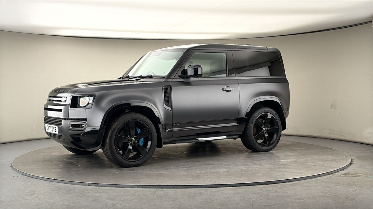 More views of Land Rover Defender 90