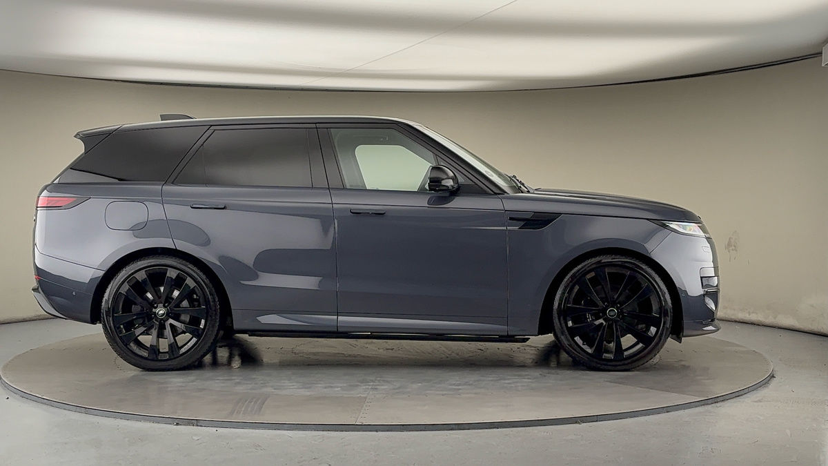 Land Rover Range Rover Sport Image 16