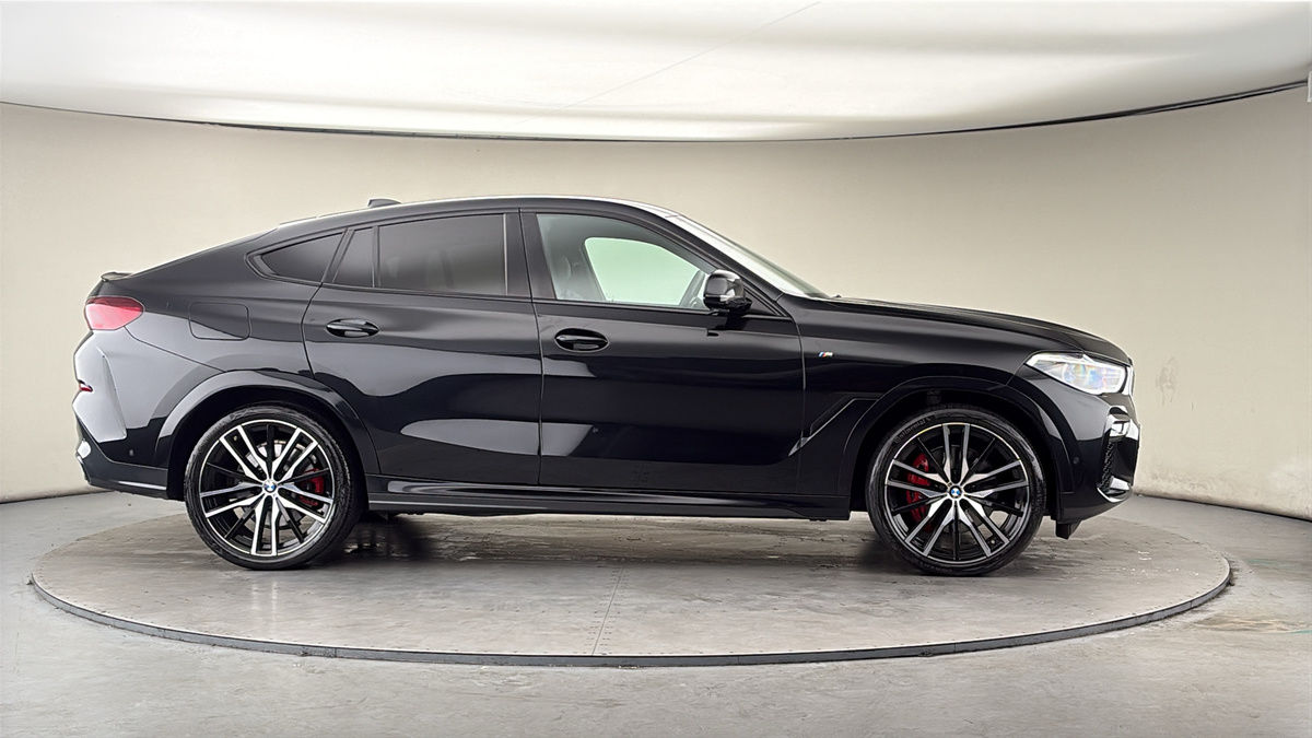 More views of BMW X6