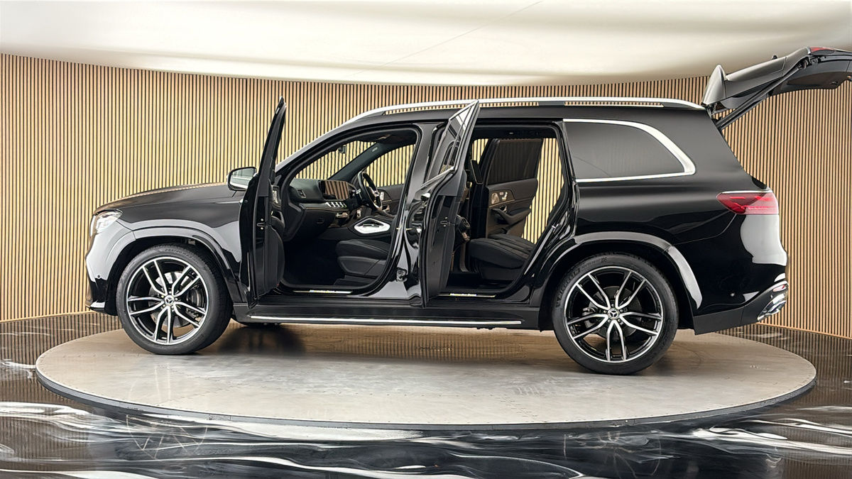 More views of Mercedes-Benz GLS