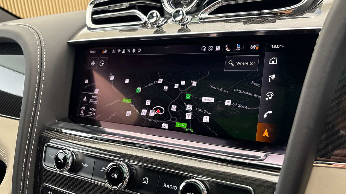 Bentley Bentayga Image 17