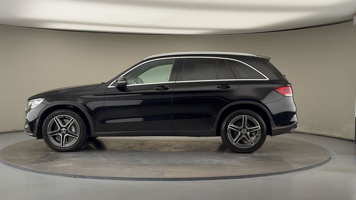 Mercedes-Benz GLC Image 15