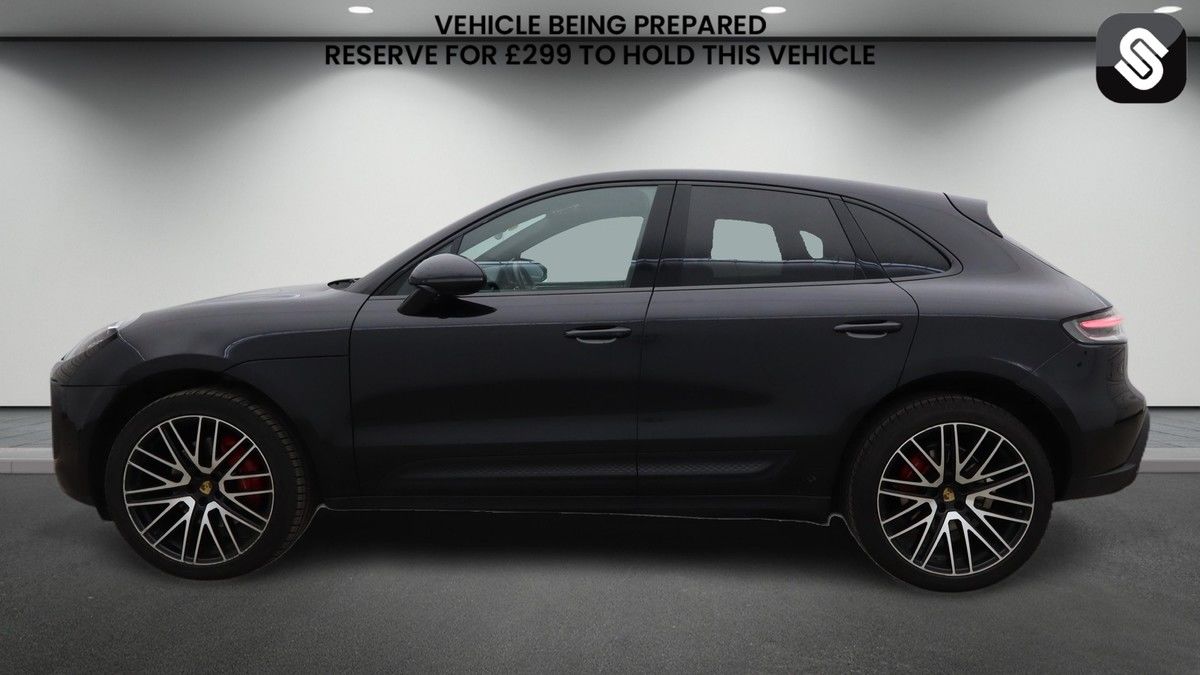 Porsche Macan Image 6