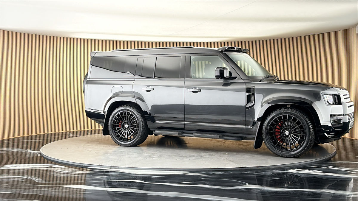 More views of Land Rover Defender 130