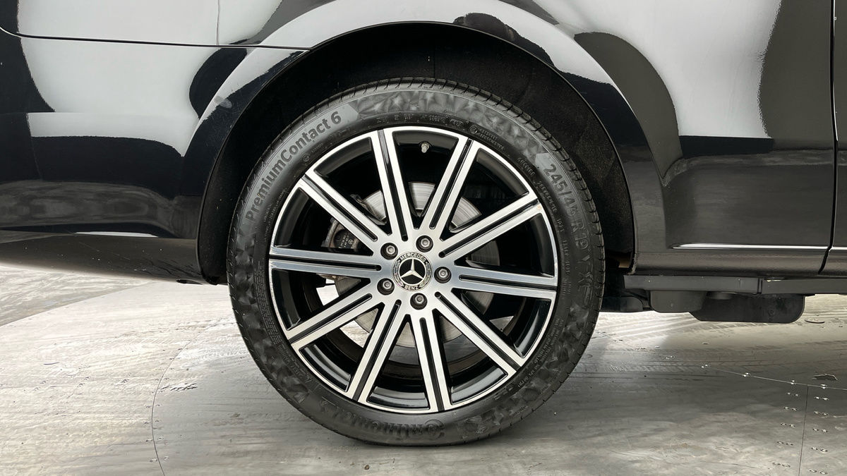 Mercedes-Benz V Class Image 10