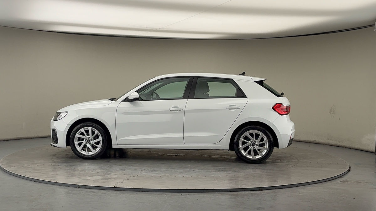 More views of Audi A1