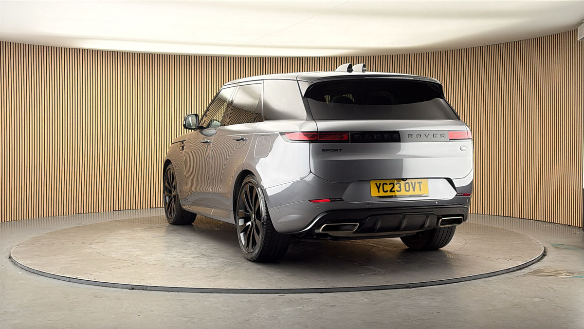 More views of Land Rover Range Rover Sport