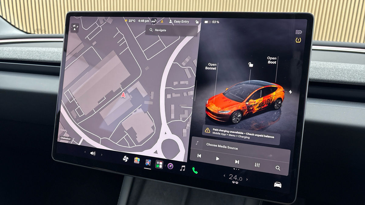 Tesla Model 3 Image 17