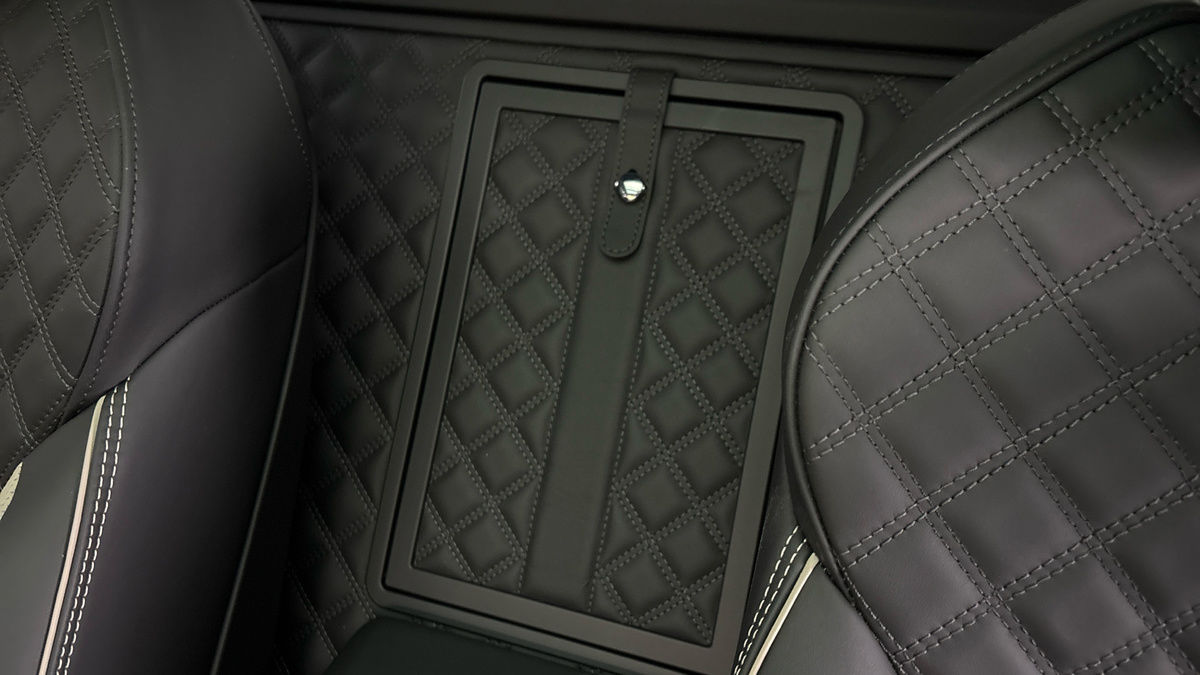 Bentley Bentayga Image 57