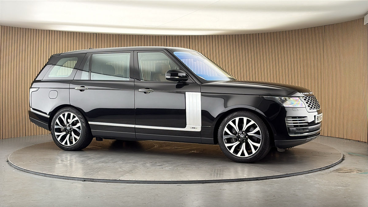 More views of Land Rover Range Rover