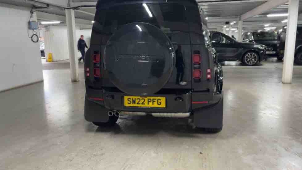 More views of Land Rover Defender 90