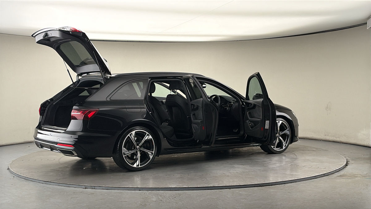 More views of Audi A4 Avant