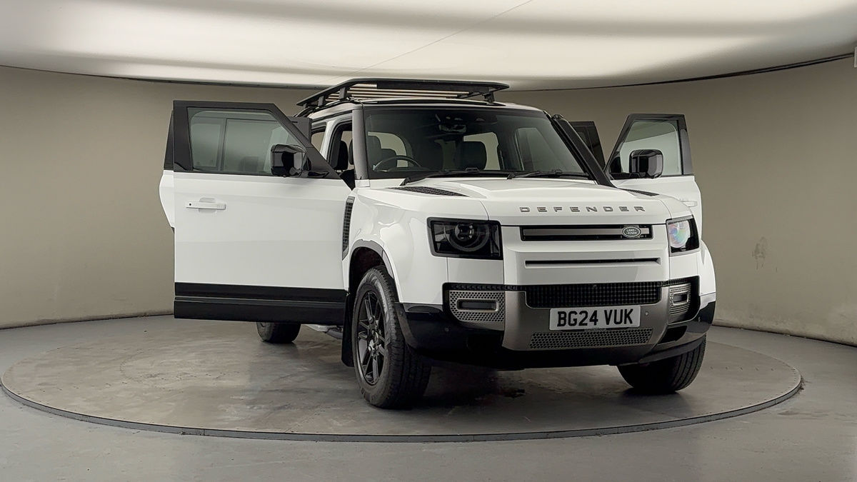 More views of Land Rover Defender 110