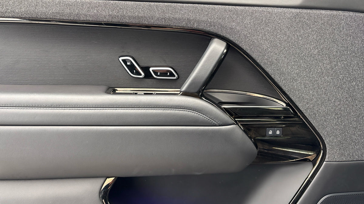 Land Rover Range Rover Sport Image 19