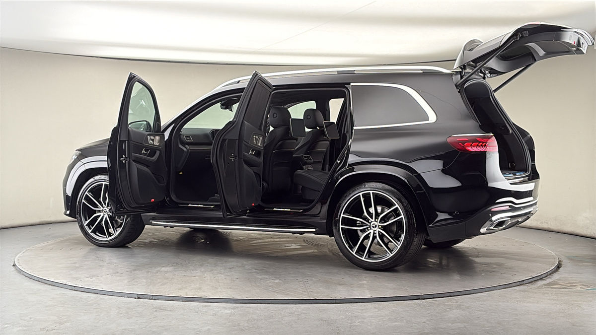 More views of Mercedes-Benz GLS
