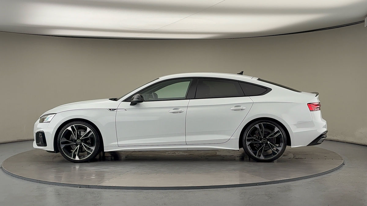 More views of Audi A5