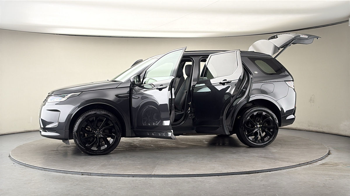 More views of Land Rover Discovery Sport
