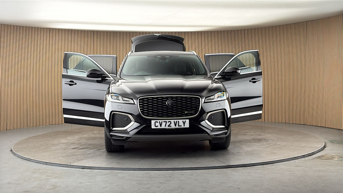 More views of Jaguar F-PACE