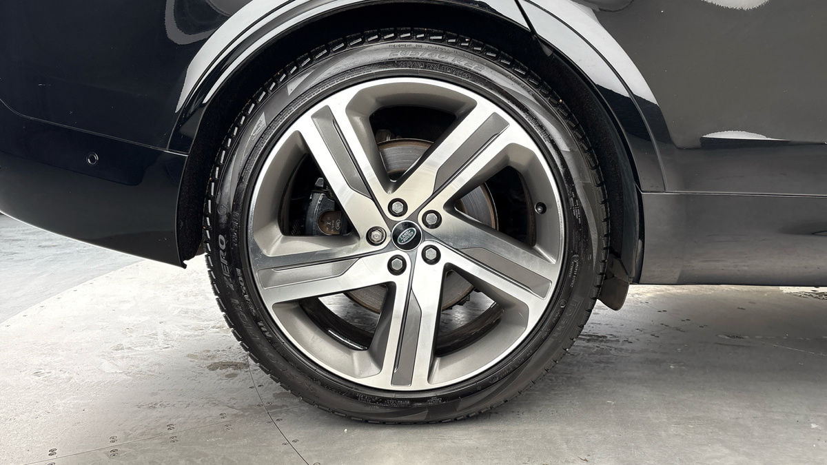 Land Rover Discovery Image 10