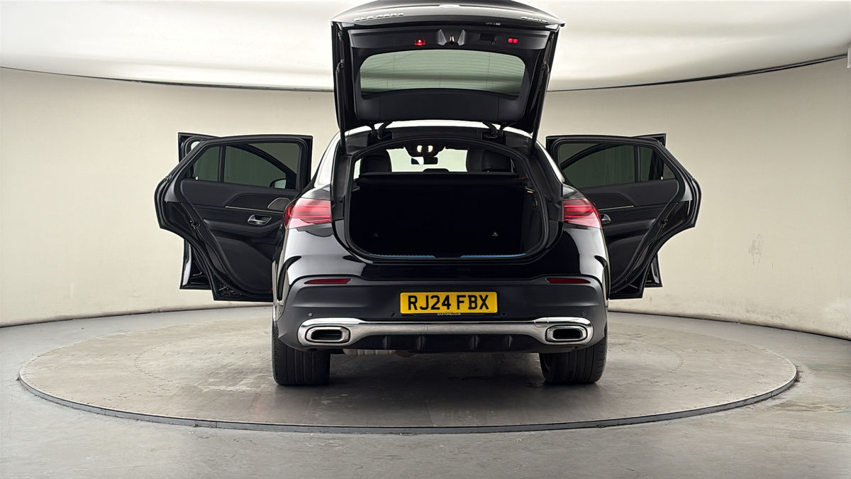 More views of Mercedes-Benz GLE