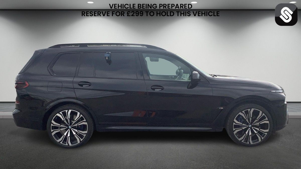 BMW X7 Image 5