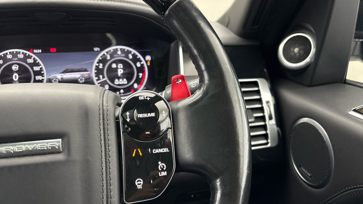 Land Rover Range Rover Image 14