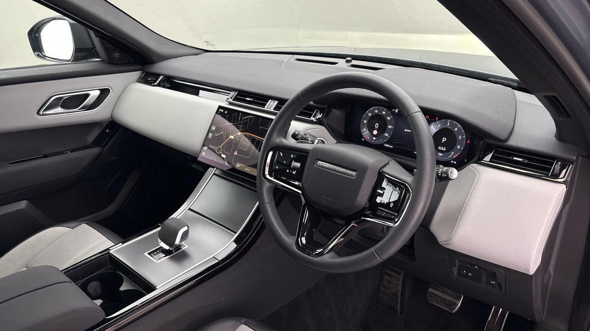 Land Rover Range Rover Velar Image 5